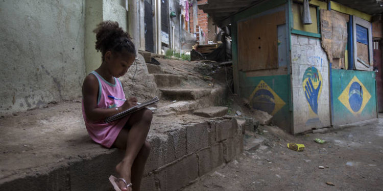 lei para conectar a periferia à internet prefeitura quer reduzir desigualdades