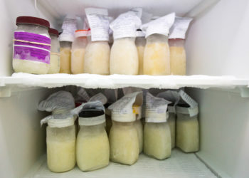 mostra-amamentar-é-proteger-em-cartaz-na-estação-república-do-metrô