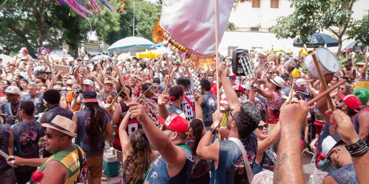 Blocos de carnaval de rua