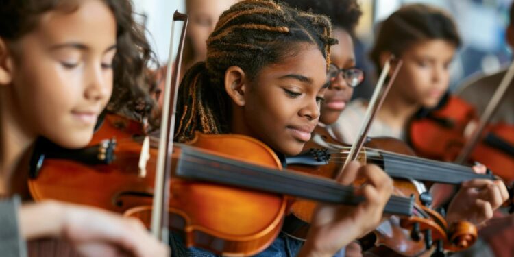 Musicarium começa turnê mundial da camerata de cordas