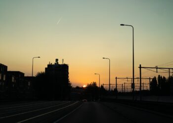 Procon de São Paulo aplica multa milionária à Enel após apagão provocado por ciclone