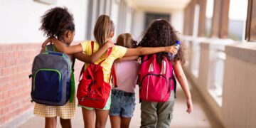 Volta às aulas em 2026 na rede estadual paulista tem início definido pela Seduc-SP