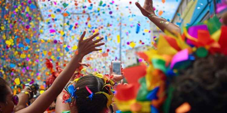 Megablocos abrem o carnaval de rua de São Paulo com Ivete Sangalo e grandes atrações nacionais e internacionais