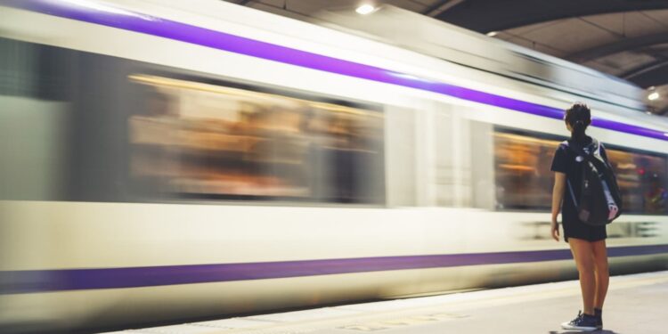 Linha 17-Ouro é inaugurada e governo de SP projeta extensão até Paraisópolis