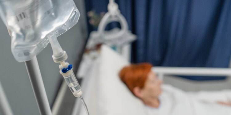 SUS amplia assistência oncológica com novos medicamentos e medidas de prevenção